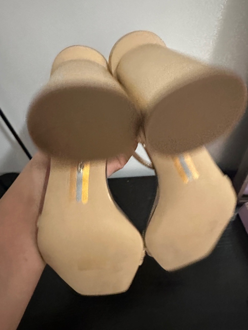 Sam Edelman Kia Metallic Gold Leaf Leather Ankle-Strap Block Heel Sandals - Picture 13 of 14